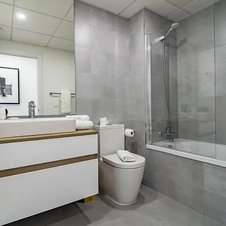 Apartment Oasis325- Class Penthouse With Stunning Views *