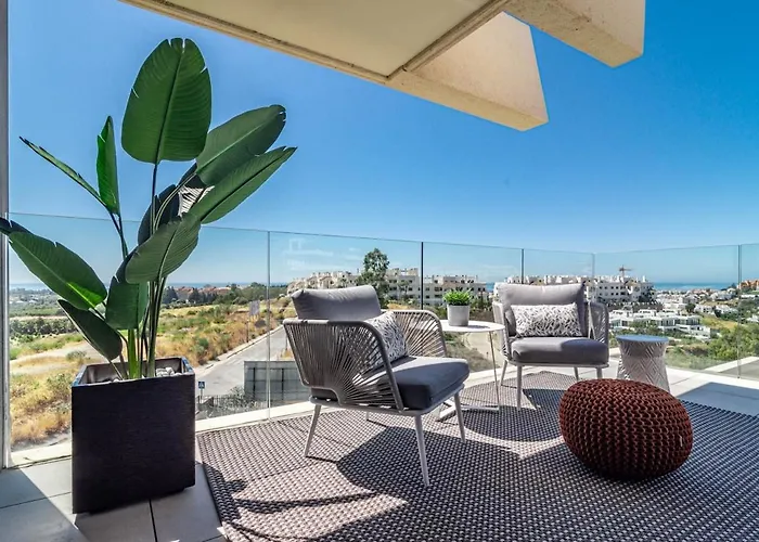 Oasis325- Class Penthouse With Stunning Views * 埃斯特波纳