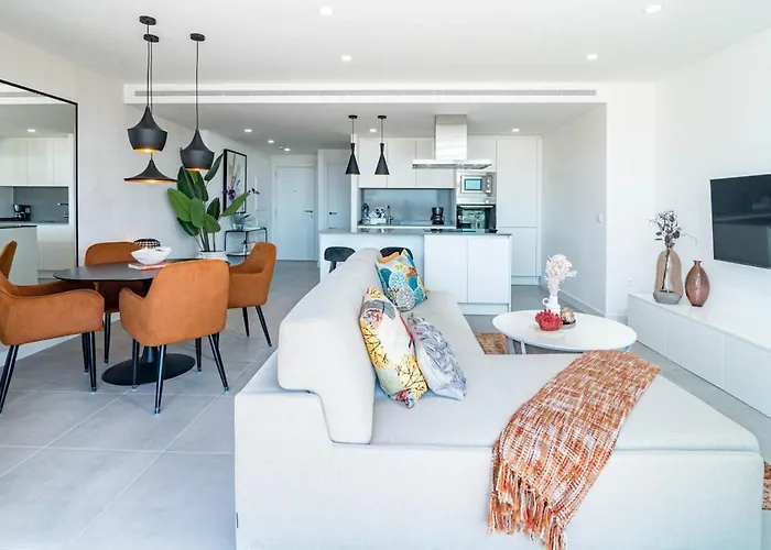 Oasis325- Class Penthouse With Stunning Views *