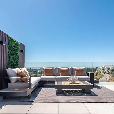 Apartment Oasis325- Class Penthouse With Stunning Views Estepona